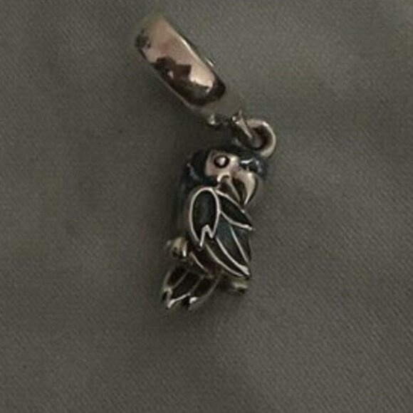 Pandora Jungle Paradise Parrot Dangle Chart - Picture 5 of 5